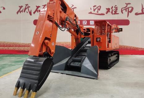 履帶式扒渣機(jī)的特點(diǎn)是什么呢？這五點(diǎn)了解下！